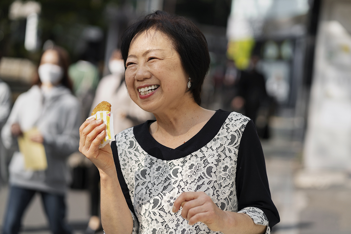 middle-age-woman-smiling-having-good-time